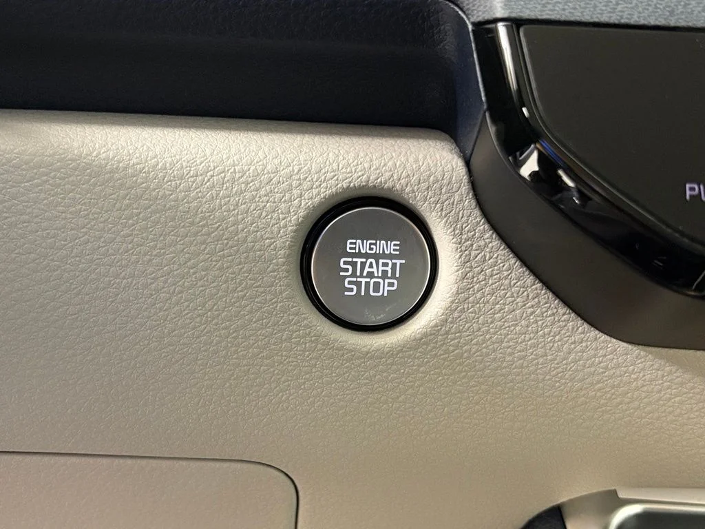 New 2026 Ceramic Silver Kia EX image 28