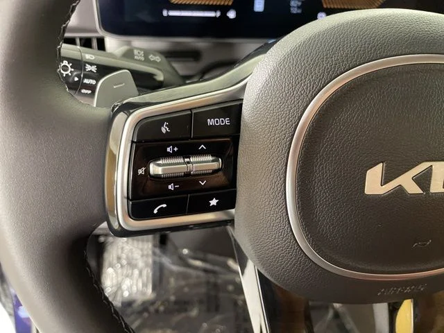 2026 Kia Carnival EX - Photo 20