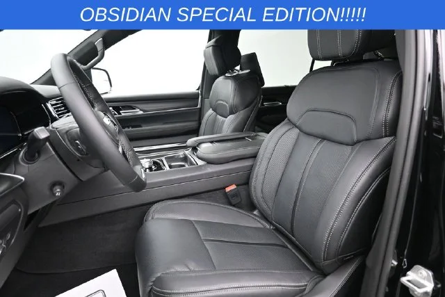 New 2026 High Gloss Black Jeep Summit Obsidian image 13