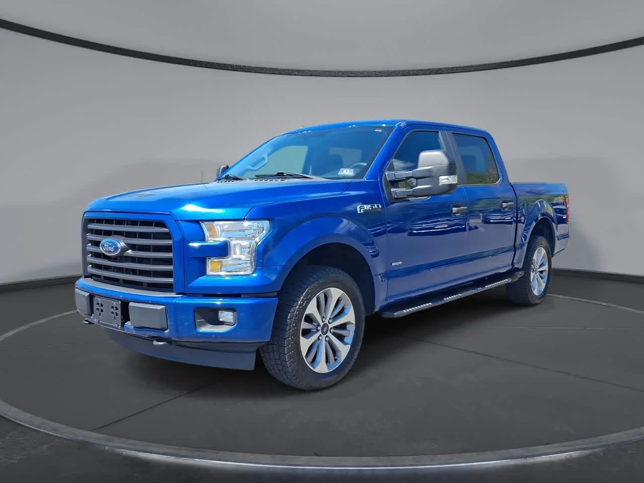 2017 Ford F-150 XL 4x4 SuperCrew 5-1/2 Box's photo