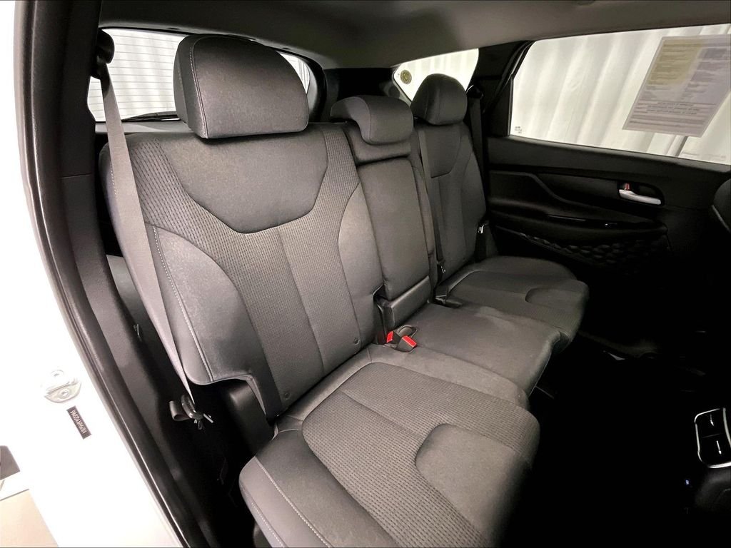 Used 2023 White Hyundai SEL image 16