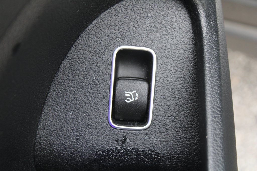 Used 2025 Black Mercedes-Benz GLE 450 image 22