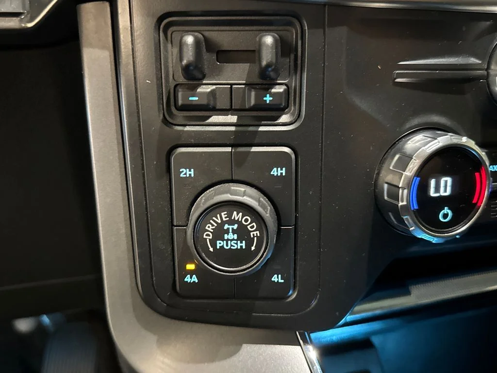 Certified Used 2021 Gray Ford Lariat image 29