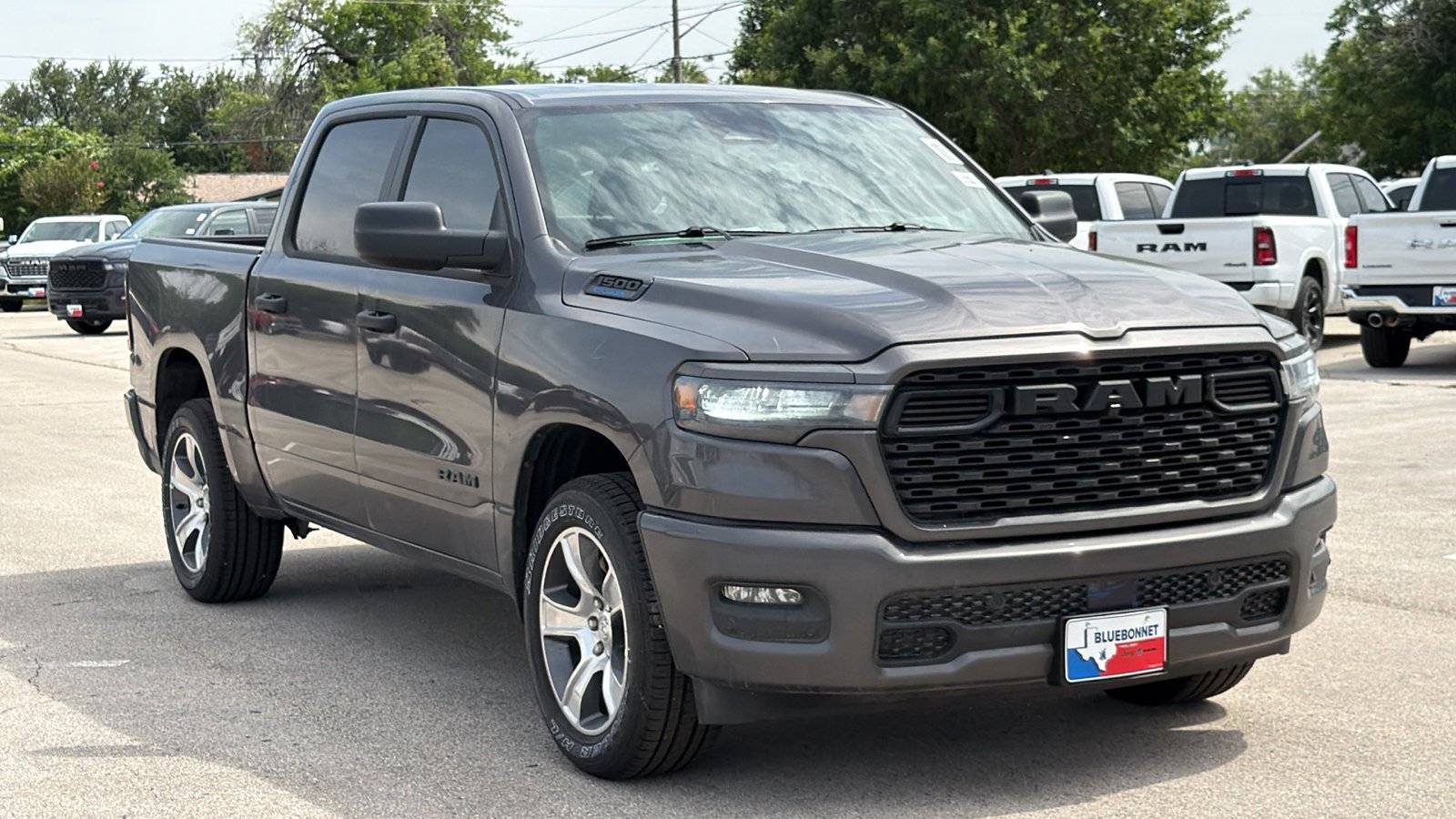 New 2026 Granite Crystal Metallic Clear-Coat Exterior Paint RAM Express image 3