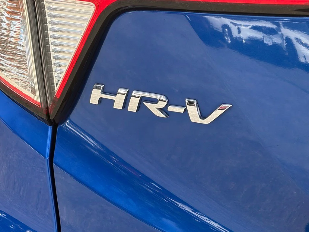 2022 Honda HR-V EX-L - Photo 12