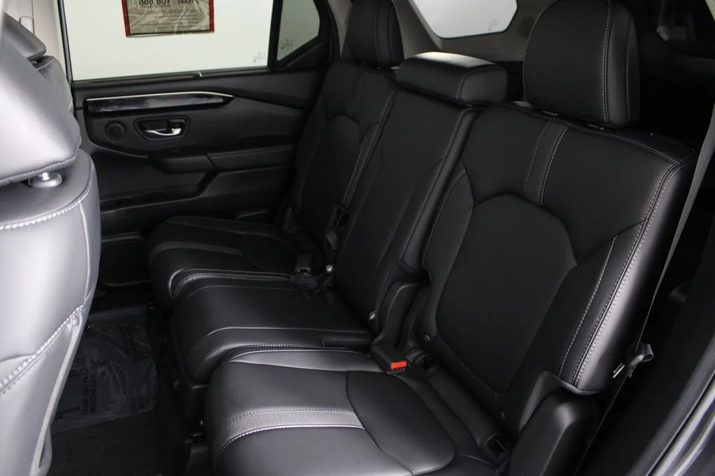 2025 Honda Pilot Touring - Photo 21