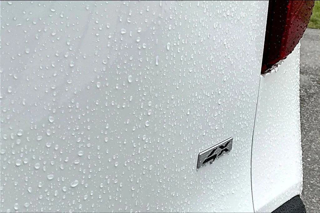 New 2026 Snow White Pearl Kia S image 9