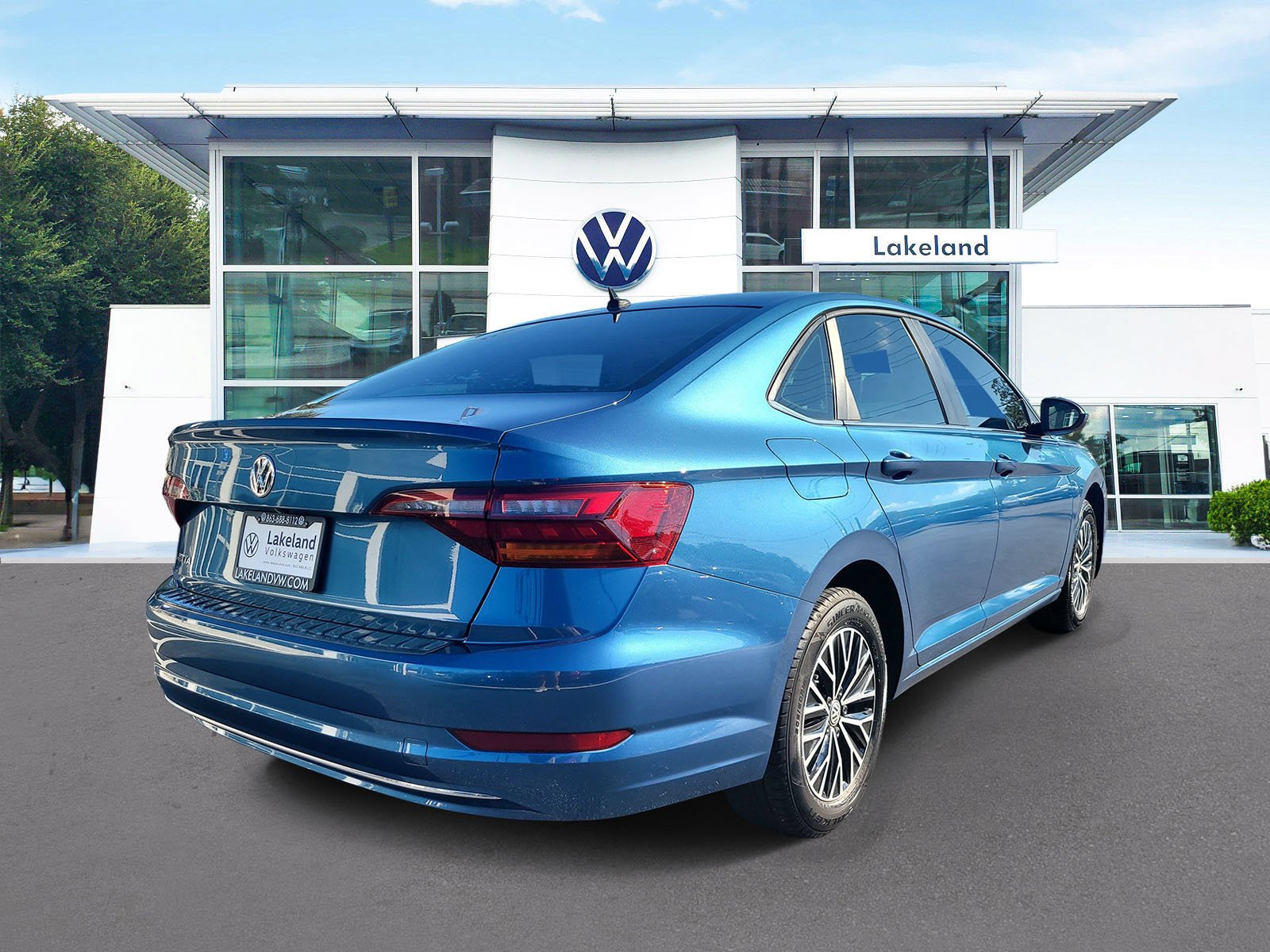 Used 2019 Blue Volkswagen 1.4T S image 3