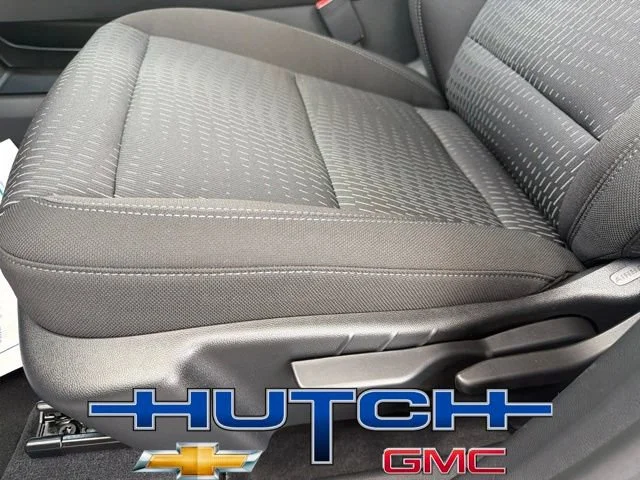 New 2027 Summit White Chevrolet LT image 22