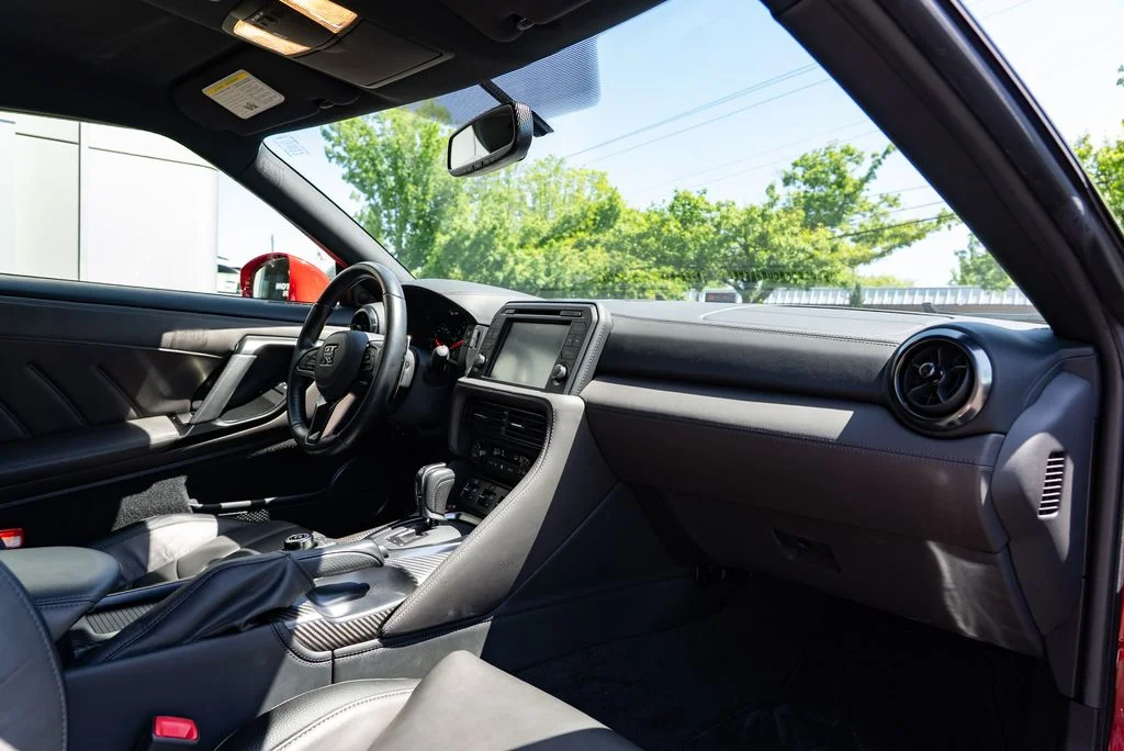 Used 2020 Red Nissan Premium image 24