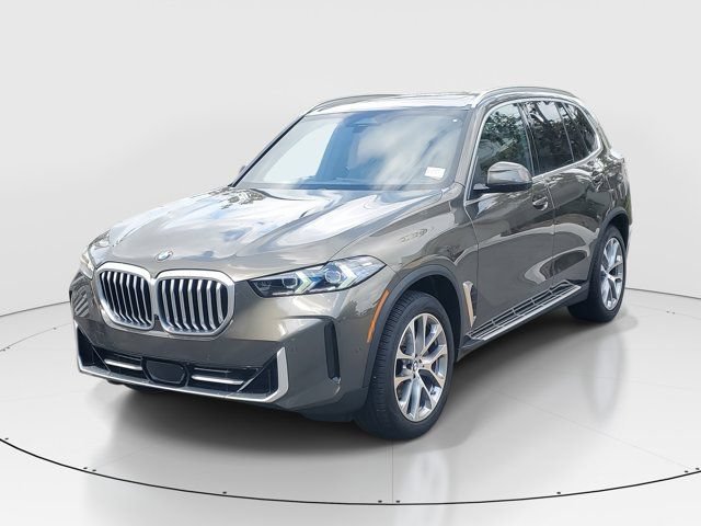 Used 2026 Frozen Pure Gray Metallic BMW sDrive40i image 3