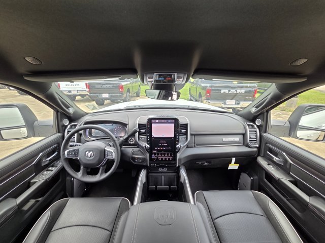 2025 RAM 2500 Laramie - Photo 33