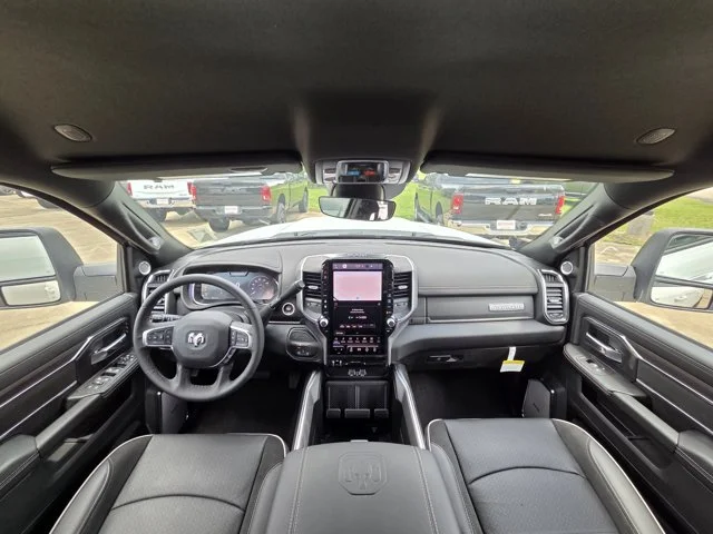 2025 RAM 2500 Laramie - Photo 33