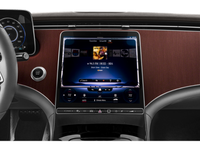 Used 2023  Mercedes-Benz 500 Sedan image 10