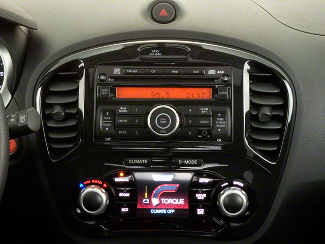 Used 2013 Red Nissan SL image 10