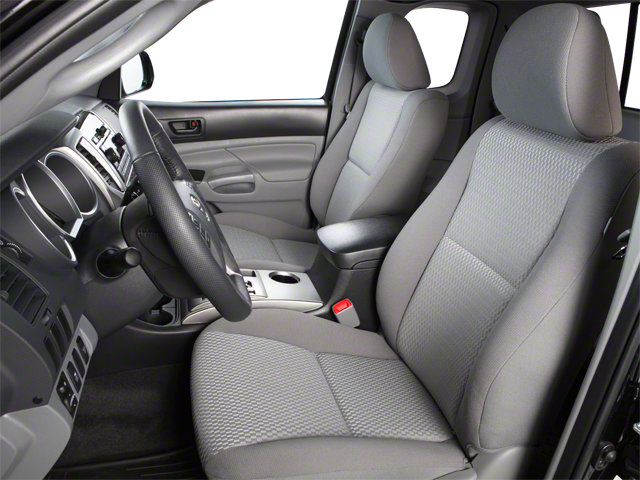 Used 2013 Red Toyota Base image 6