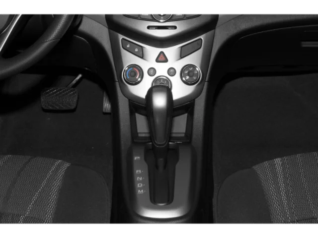 Used 2015 Gray Chevrolet LT image 9