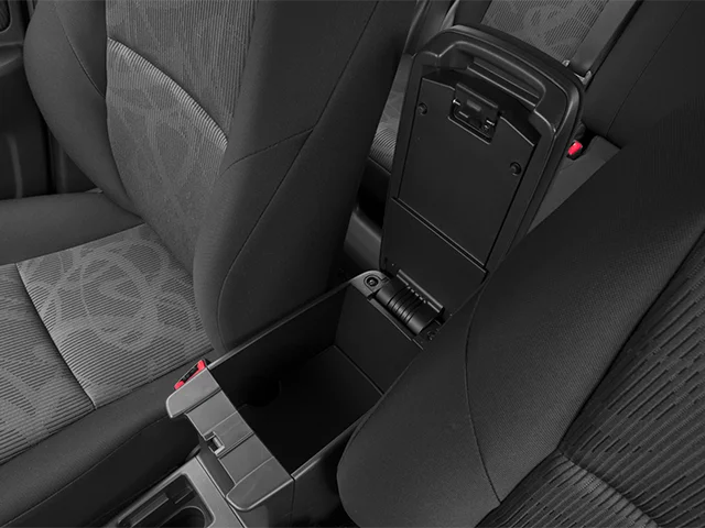 Used 2013 Classic Silver Metallic Scion Base image 16