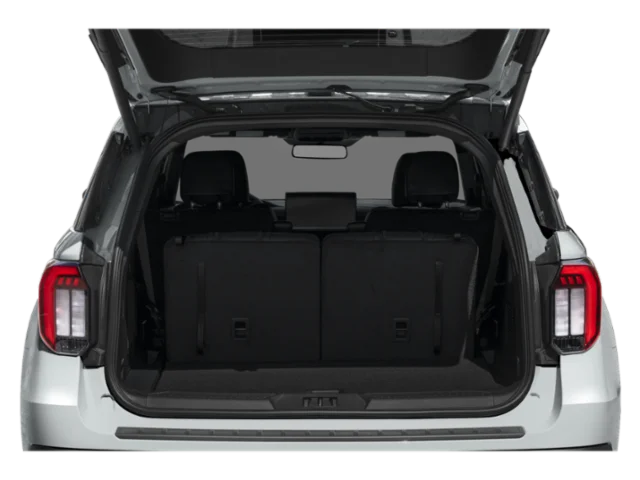 New 2027 Agate Black Metallic Ford ST-Line image 8