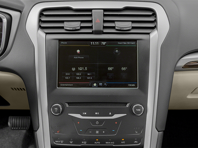Used 2013 Black Ford SE image 14