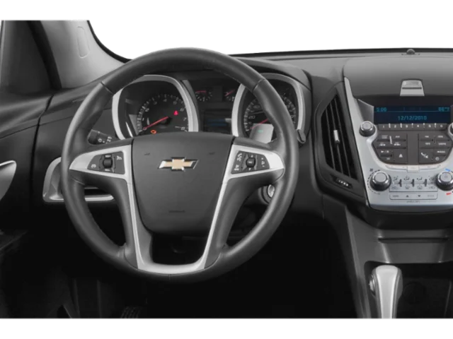 Used 2015 WHITE Chevrolet LTZ image 4
