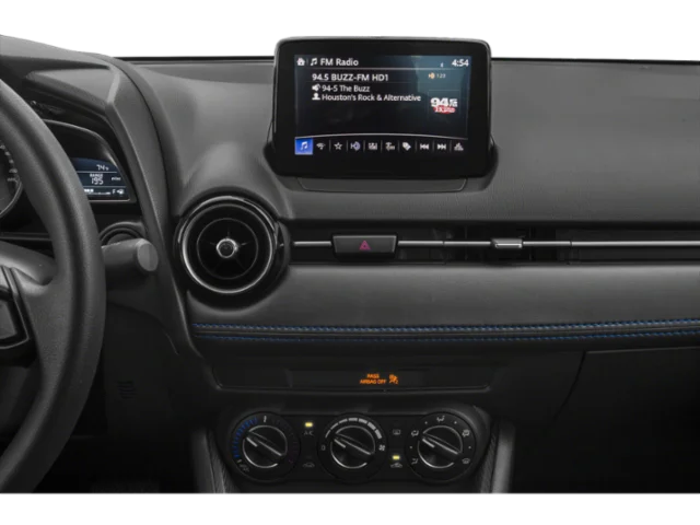 Used 2019 White Toyota LE image 13