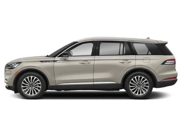 Used 2021 White Lincoln Reserve image 3