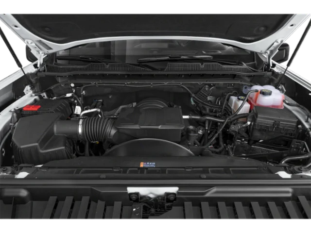 New 2026 Summit White Chevrolet WT image 17