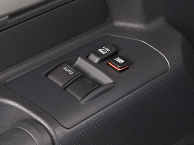 Used 2013 Black Toyota Base image 17