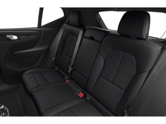 Used 2021 Black / Stone Volvo Momentum image 12