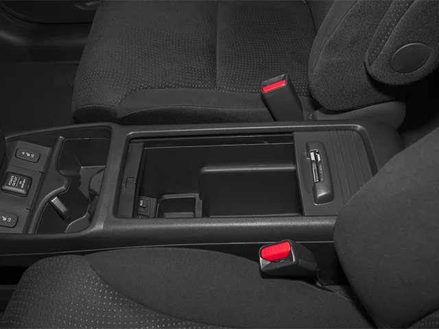 Used 2013  Honda EX image 17