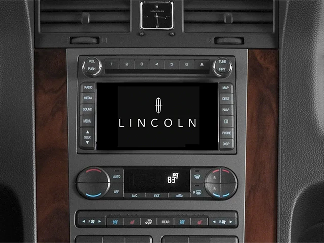 Used 2014 Black Lincoln Base image 7