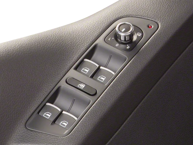 Used 2010 Black Volkswagen S image 17