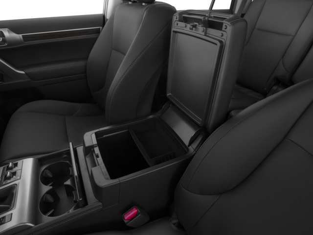Used 2016 Starfire Pearl Lexus 460 Luxury image 16