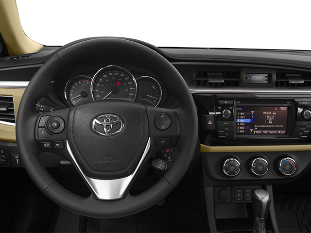 Used 2014 White Toyota L image 7