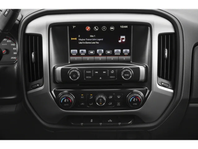 Used 2019 Black GMC Base image 7