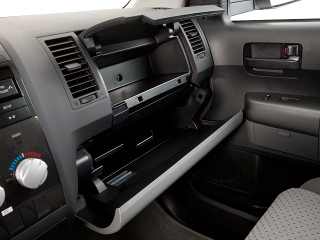 Used 2013 Red Toyota Grade image 13
