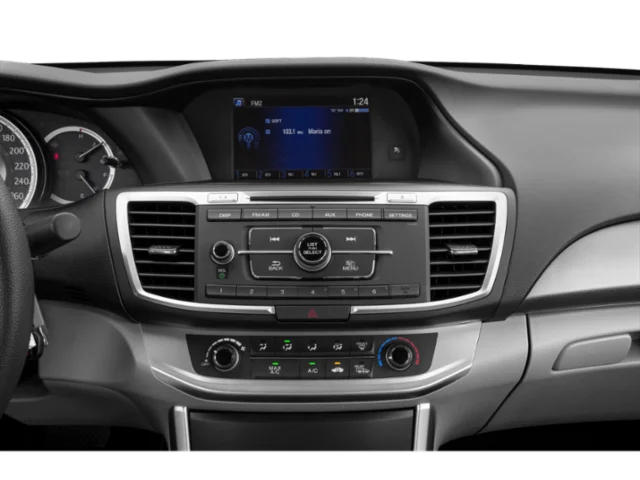 Used 2013 Silver Honda LX image 7