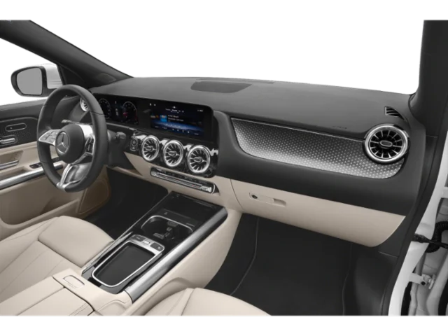 New 2024 White Mercedes-Benz GLA 250 image 12