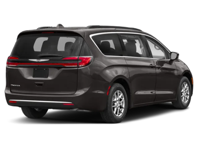 Used 2022 White Chrysler Touring L image 4
