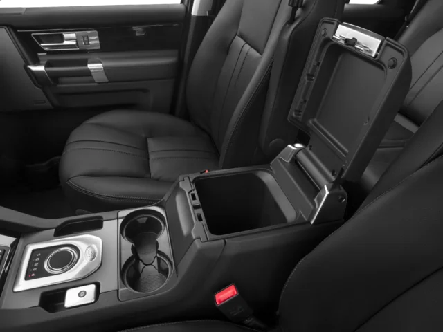 Used 2016 White Land Rover  image 15