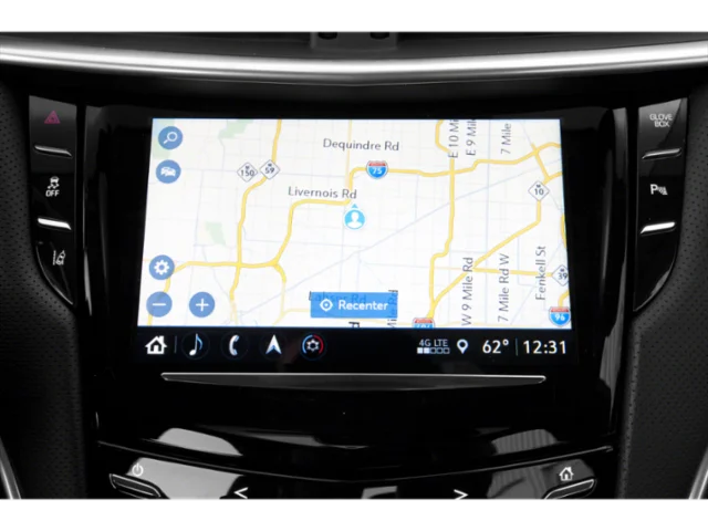 Used 2019 Silver Cadillac Luxury image 14