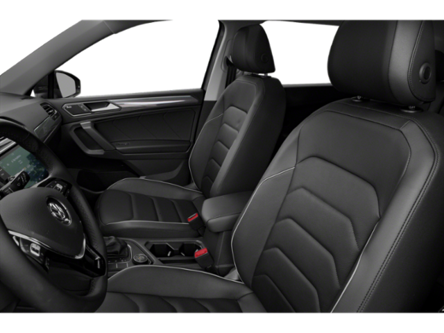 Used 2018 Platinum Gray Metallic Volkswagen SEL image 6