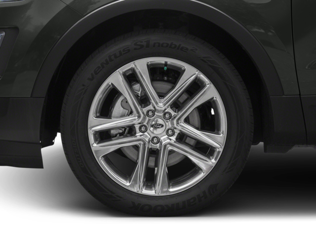 Used 2016 Ruby Red Metallic Tinted Clearcoat Ford XLT image 8