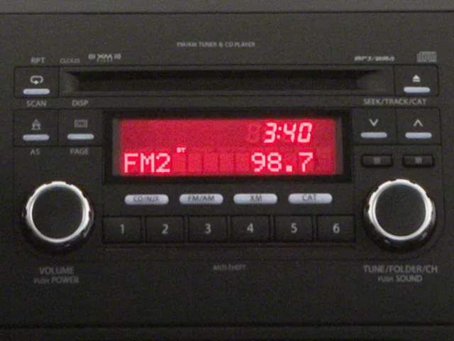 Used 2010 Black Suzuki Base image 8