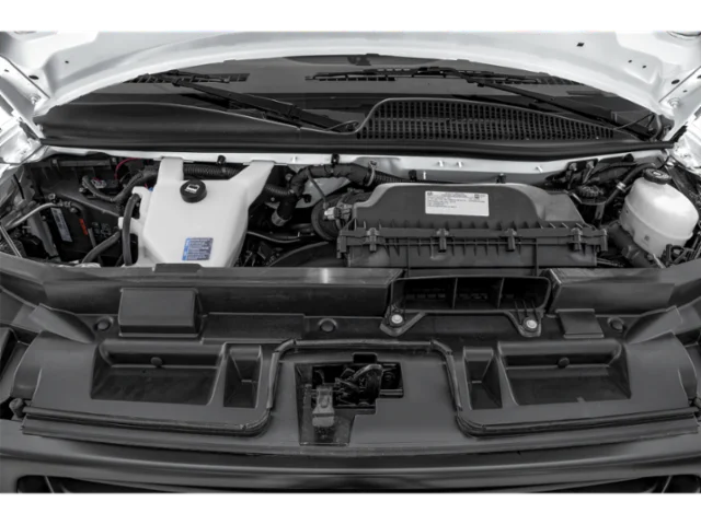 Used 2023 White GMC Work Van image 9