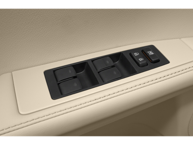 Used 2015 Starfire Pearl Lexus Hybrid image 17