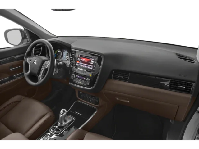 Used 2018 Ruby Black Pearl Mitsubishi GT image 13
