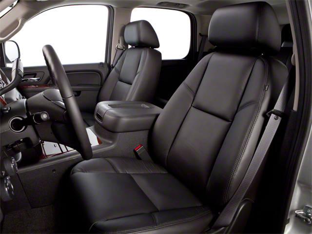 Used 2013 WHITE DIAMOND TRICOAT Chevrolet LTZ image 6