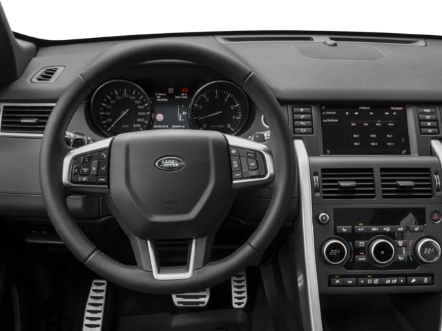 Used 2016 Red Land Rover HSE image 4
